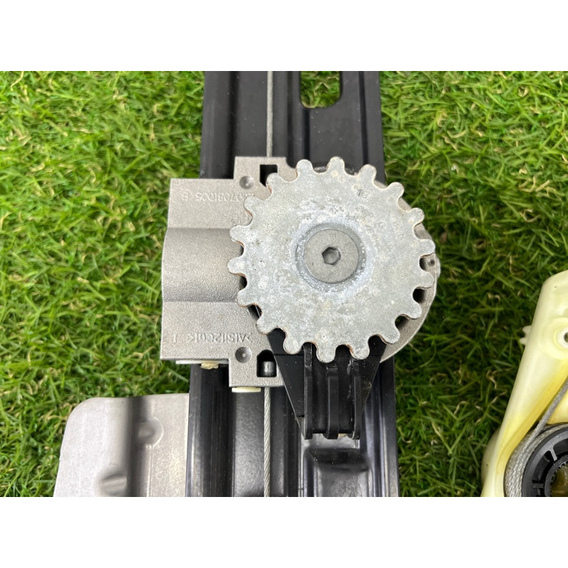 Механизм стеклоподъемника (кузов и элементы) BMW 5-series Gran Turismo F07 2011 3.0 N55B30 51357197924