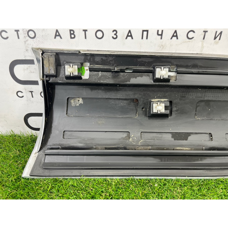 Накладка двери внешняя (кузов и элементы) Volkswagen Touareg NF 2011 3.0 TDI 7P6854939HGRU