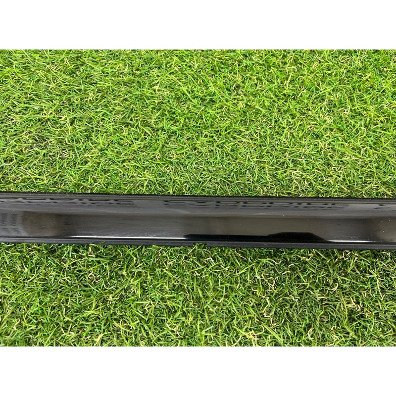 Молдинг стекла (кузов и элементы) Jeep Grand Cherokee WK2 2020 3.6 68257257AE