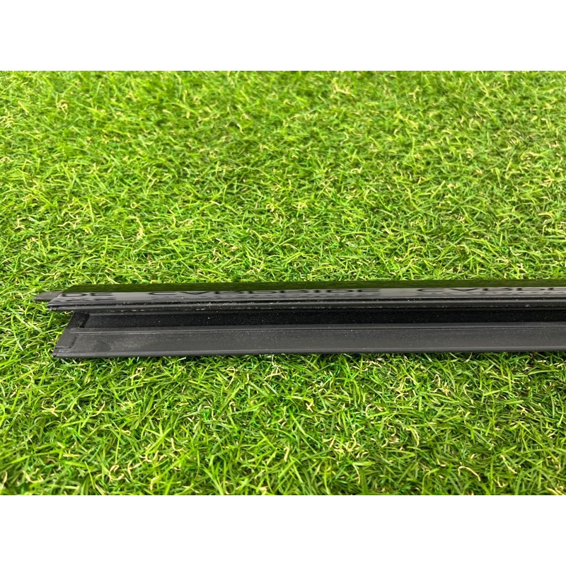 Молдинг стекла (кузов и элементы) Jeep Grand Cherokee WK2 2020 3.6 68257257AE