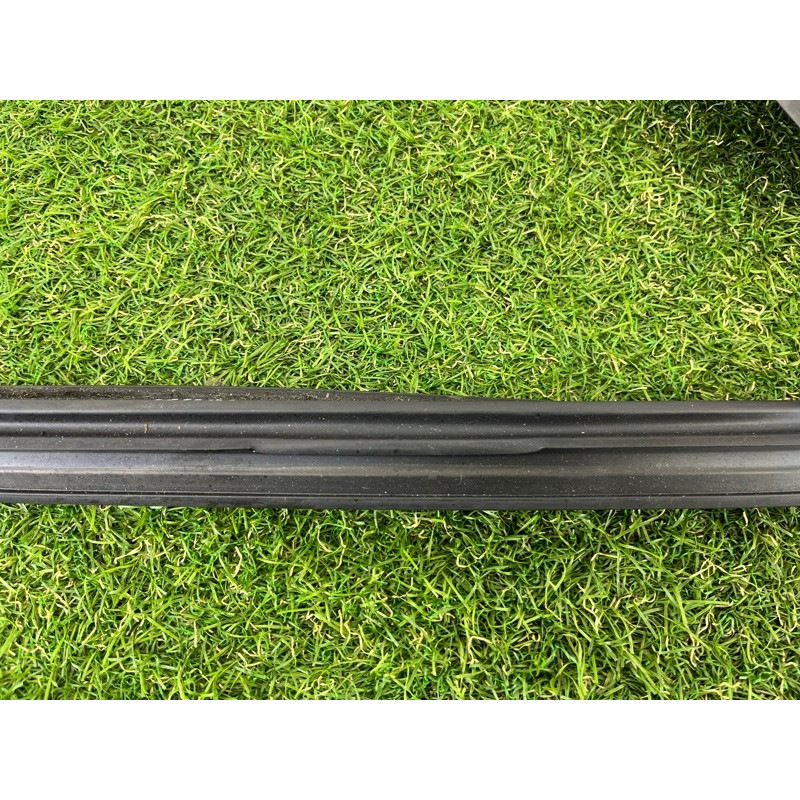 Уплотнитель стекла двери (кузов и элементы) BMW 5-series Gran Turismo F07 2011 3.0 N55B30 51337196334