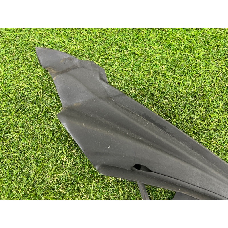 Уплотнитель стекла двери (кузов и элементы) BMW 5-series Gran Turismo F07 2011 3.0 N55B30 51337196334