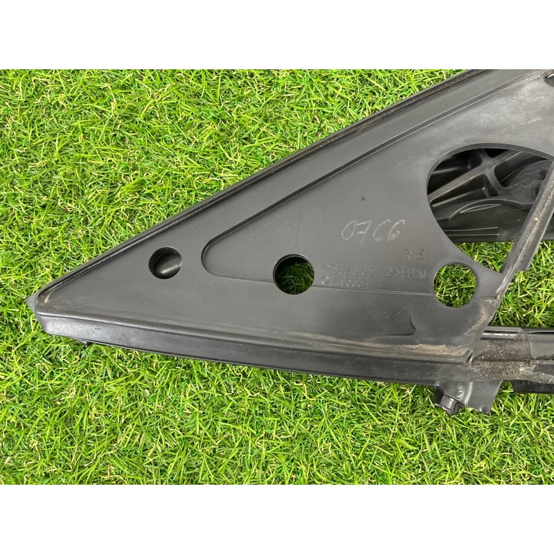 Уплотнитель стекла двери (кузов и элементы) BMW 5-series Gran Turismo F07 2011 3.0 N55B30 51337196334