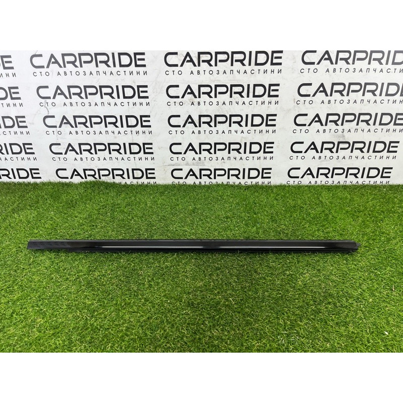 Молдинг стекла (кузов и элементы) Jeep Grand Cherokee WK2 2020 3.6 68257256AE