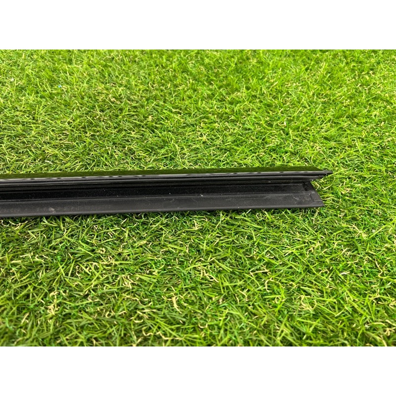 Молдинг стекла (кузов и элементы) Jeep Grand Cherokee WK2 2020 3.6 68257256AE