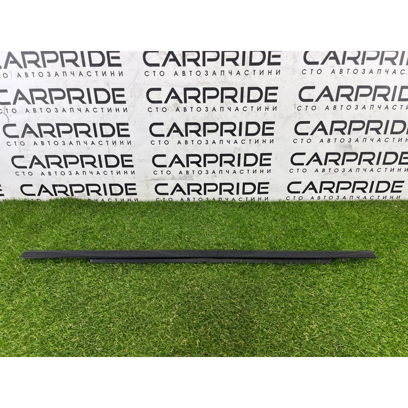 Молдинг стекла (кузов и элементы) Jeep Grand Cherokee WK2 2020 3.6 68257258AE