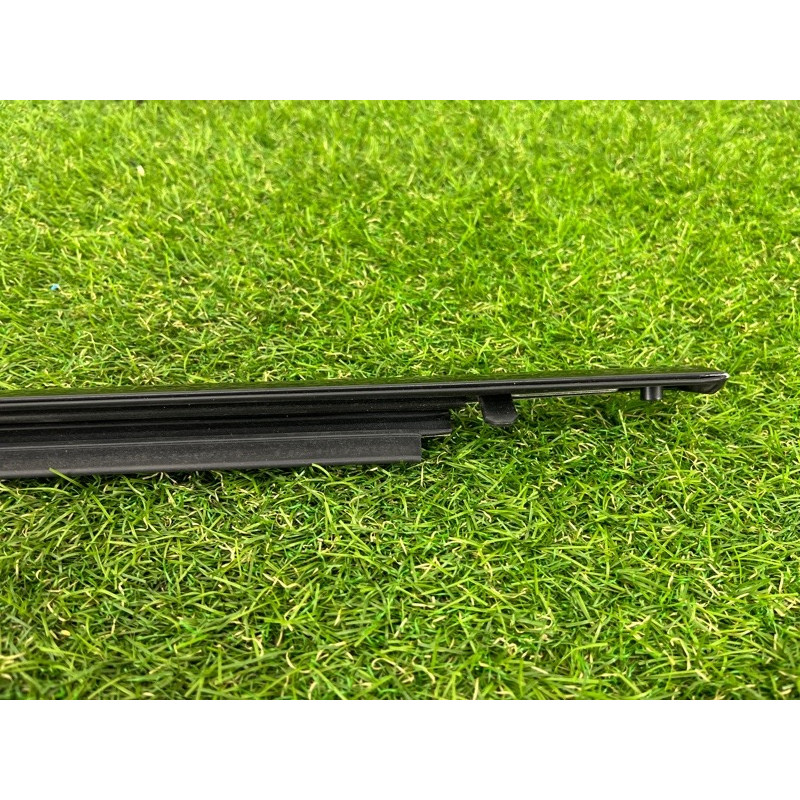 Молдинг стекла (кузов и элементы) Jeep Grand Cherokee WK2 2020 3.6 68257258AE