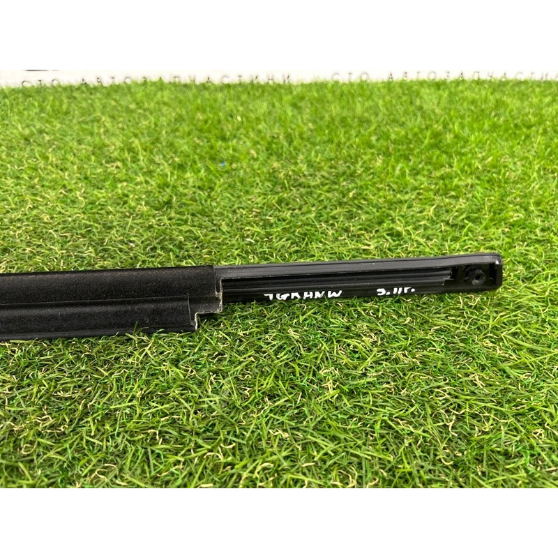 Молдинг стекла (кузов и элементы) Jeep Grand Cherokee WK2 2020 3.6 68257258AE