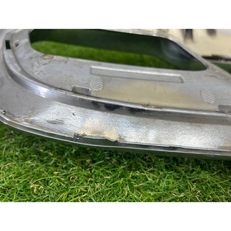 Накладка на бампер (кузов и элементы) Jeep Grand Cherokee WK2 2017 5ZM53SZ0AA