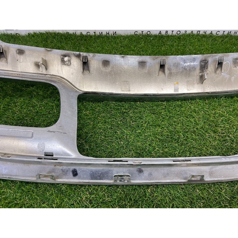 Накладка на бампер (кузов и элементы) Jeep Grand Cherokee WK2 2017 5ZM53SZ0AA