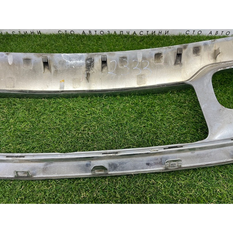 Накладка на бампер (кузов и элементы) Jeep Grand Cherokee WK2 2017 5ZM53SZ0AA