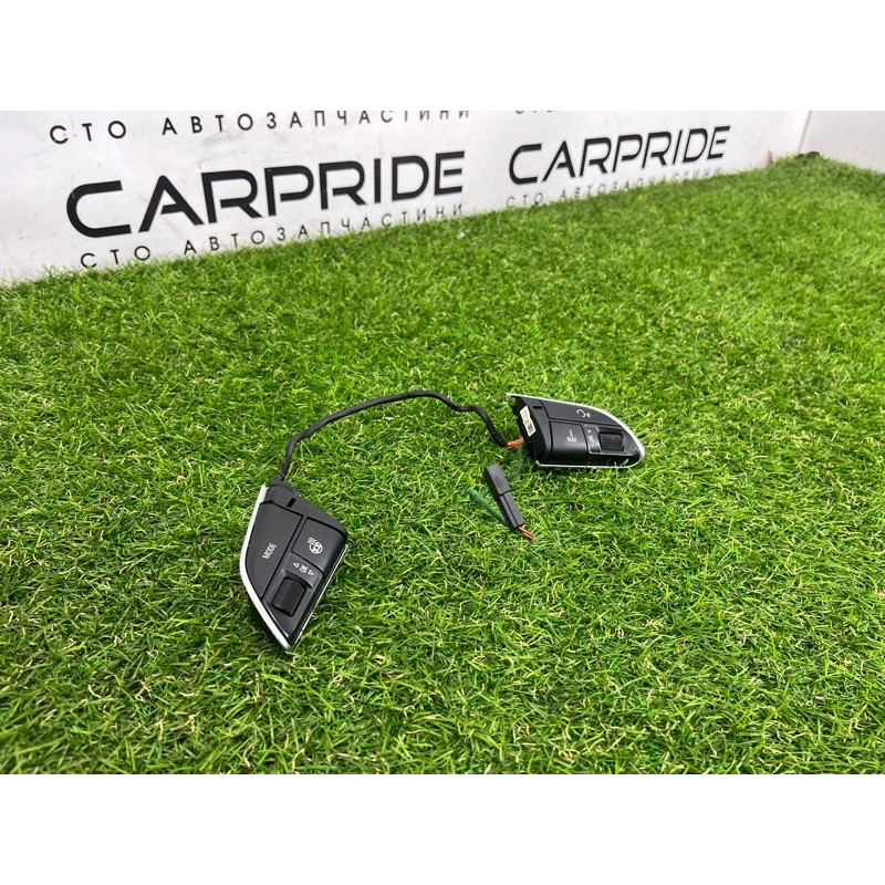 Кнопки руля (электрика / кнопки) AUDI Q7 4L 2011 3.0 CATA 4L0951523BXHA