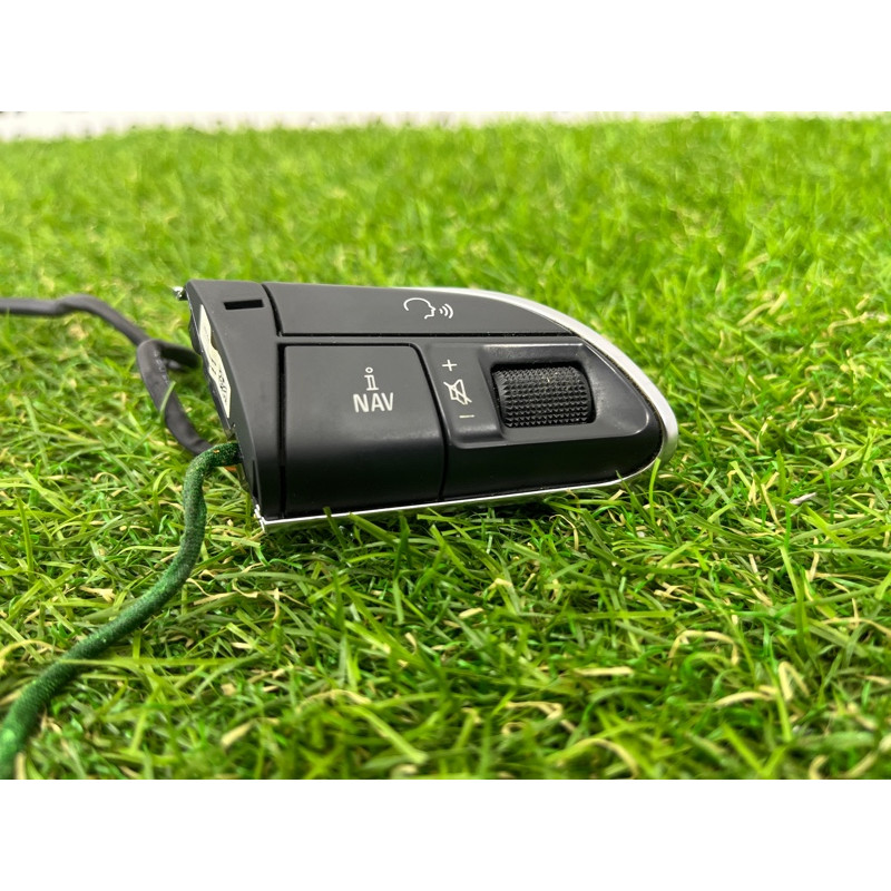 Кнопки руля (электрика / кнопки) AUDI Q7 4L 2011 3.0 CATA 4L0951523BXHA