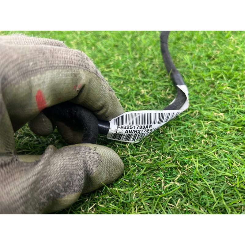 Проводка дверная (электрика) Jeep Grand Cherokee WK2 2017 68251733AB