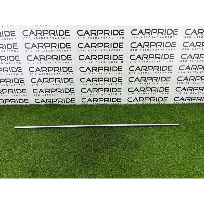 Молдинг стекла (кузов и элементы) BMW 7-series F02 2011 4.4 N63 51357179122