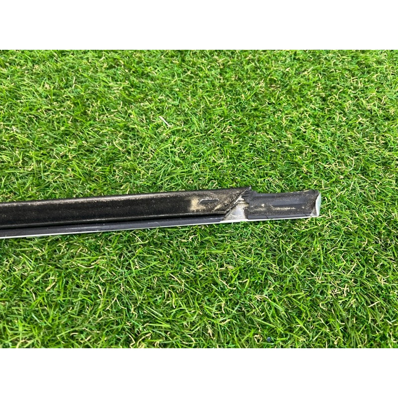 Молдинг стекла (кузов и элементы) BMW 7-series F02 2011 4.4 N63 51357179122