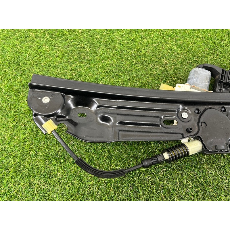 Механизм стеклоподъемника с мотором (кузов и элементы) BMW 7-series F02 2011 4.4 N63 51357182616