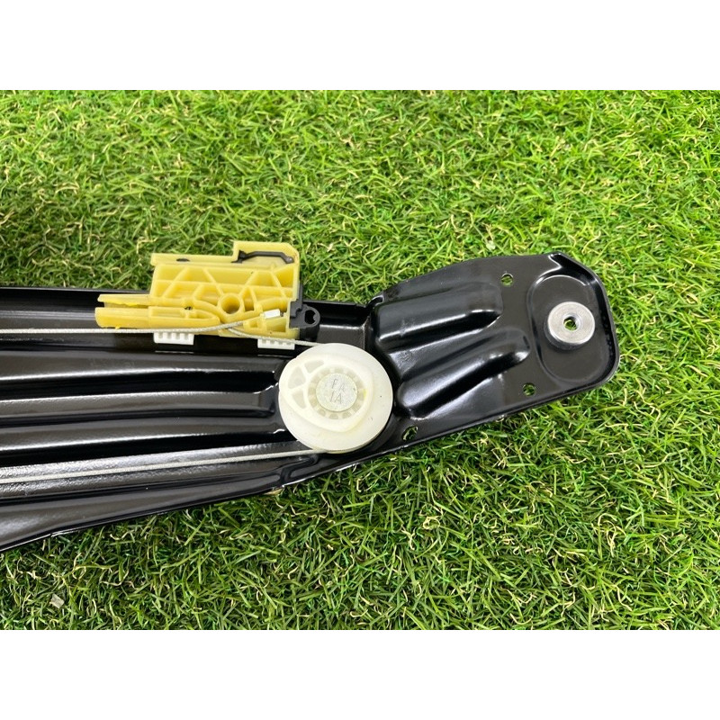 Механизм стеклоподъемника с мотором (кузов и элементы) BMW 7-series F02 2011 4.4 N63 51357182615