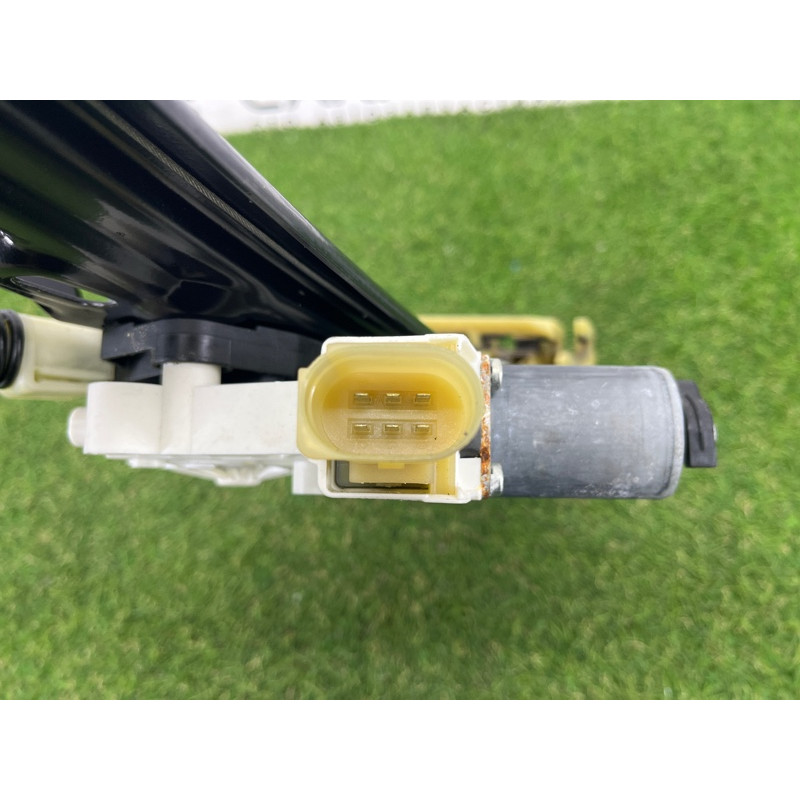 Механизм стеклоподъемника с мотором (кузов и элементы) BMW 7-series F02 2011 4.4 N63 51357182615