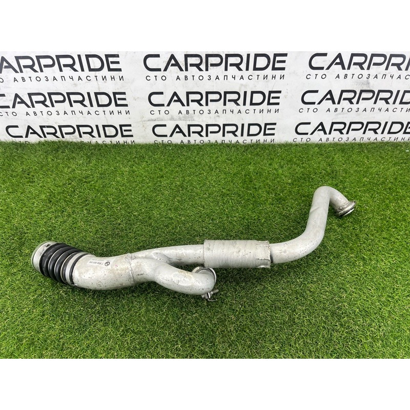 Патрубок інтеркулера (двигун та елементи) BMW 3-series E93 2008 3.0 N54 11657556551