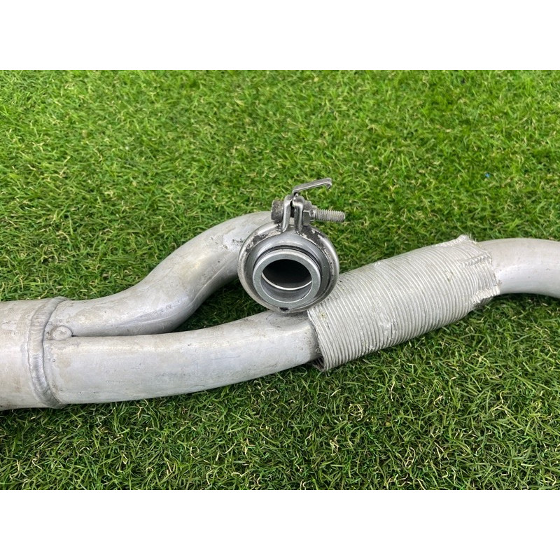 Патрубок інтеркулера (двигун та елементи) BMW 3-series E93 2008 3.0 N54 11657556551