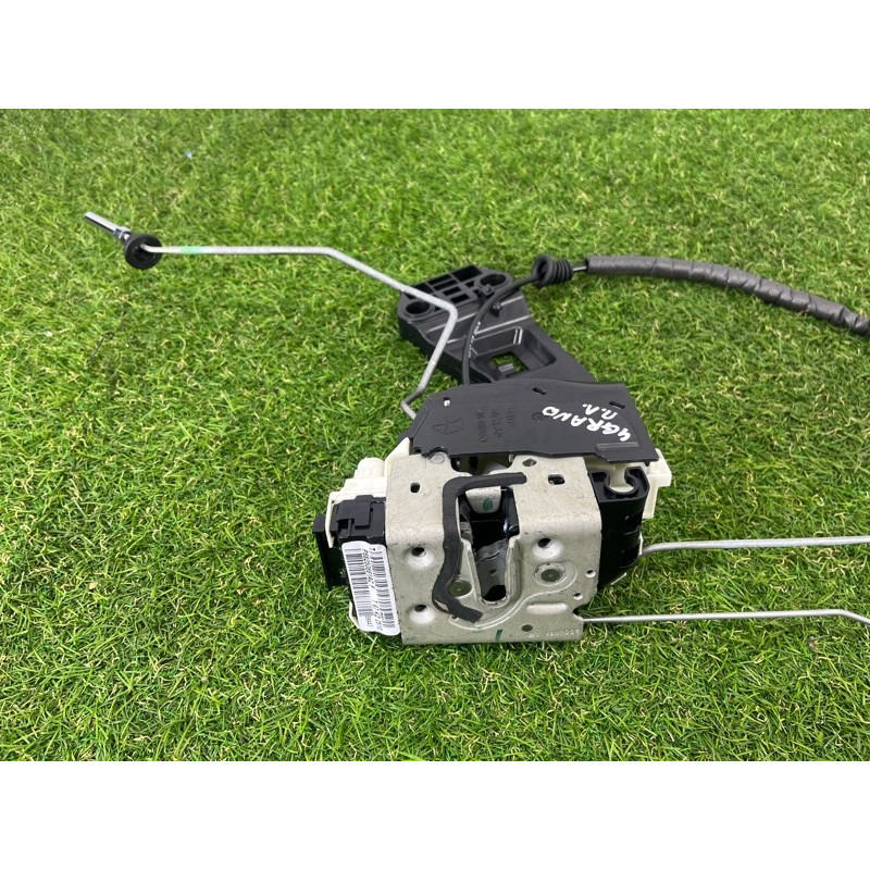 Замок двери (кузов и элементы) Jeep Grand Cherokee WK2 2020 3.6 68250661AC