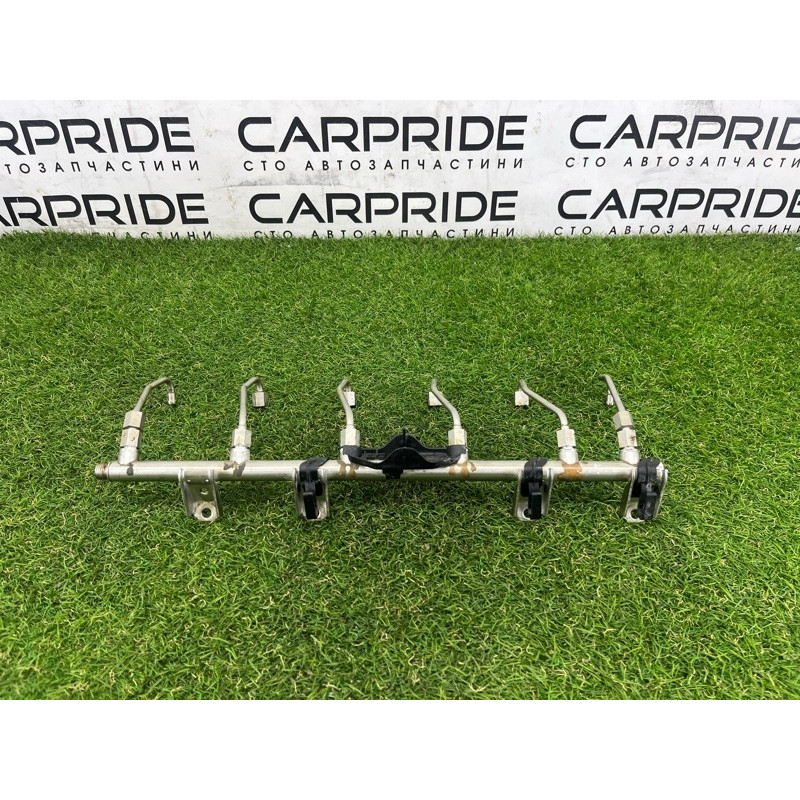 Паливна рампа (паливна система) BMW 3-series E93 2008 3.0 N54 13537575480