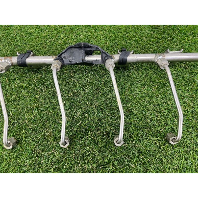 Паливна рампа (паливна система) BMW 3-series E93 2008 3.0 N54 13537575480