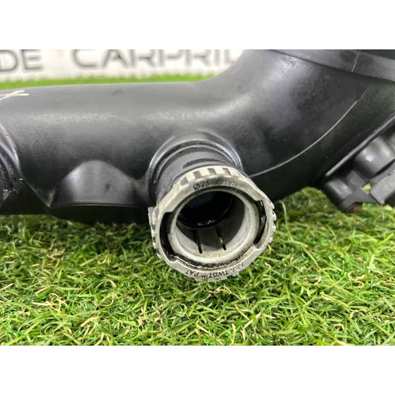 Патрубок интеркулера (двигатель и элементы) BMW 3-series E93 2008 3.0 N54 13717590306