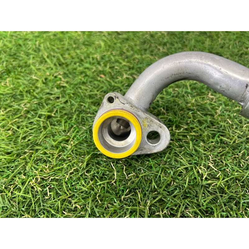 Трубка кондиціонера (обігрів та кондиціювання.) BMW 3-series E93 2008 3.0 N54 64536929811