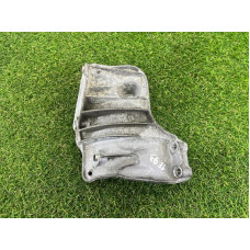 Кронштейн компресора кондиціонера