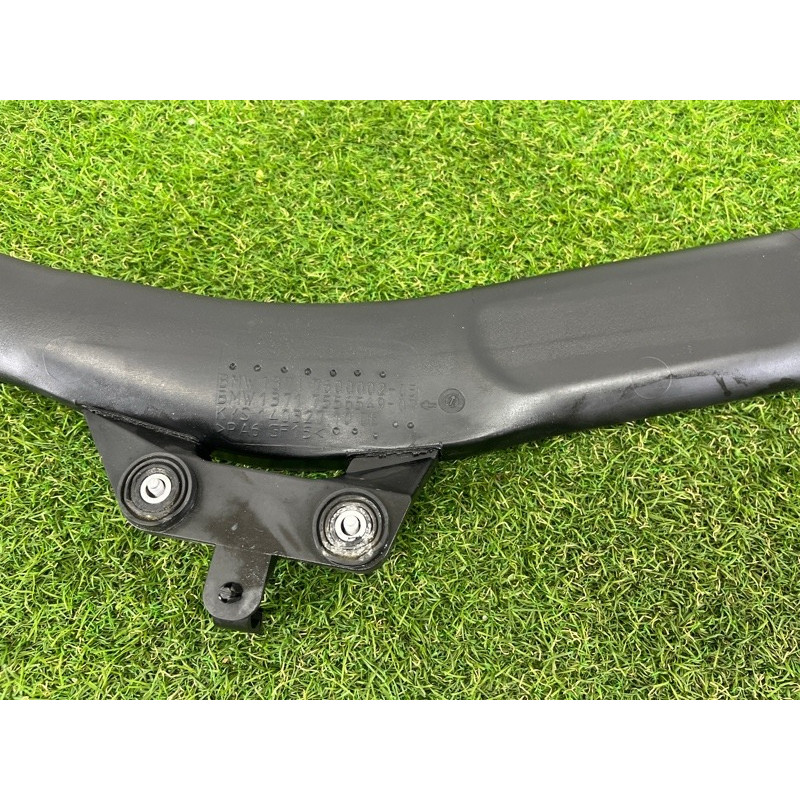 Патрубок воздушного фильтра (впускная система) BMW 3-series E93 2008 3.0 N54 13717556549