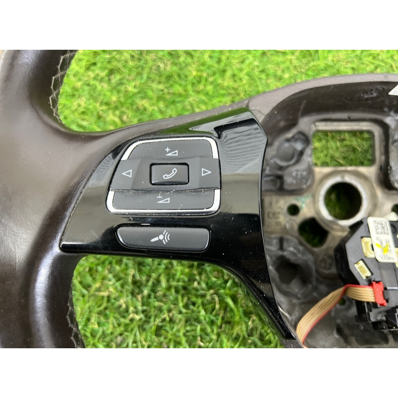 Руль (салон) Volkswagen Touareg NF 2012 3.6 CGRA 7P6419091X0U