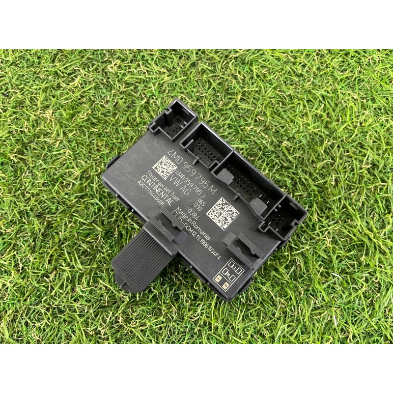 Блок управления дверьми (электрика / блок управления) AUDI A5 F5 2020 2.0 CYMC 4M0959795M