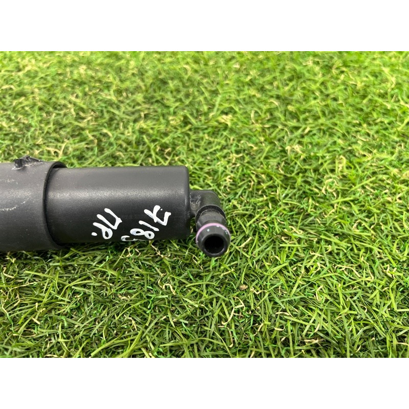 Форсунка омивача фар (кузов і елементи) BMW 3-series E93 2008 3.0 N54 61677179311