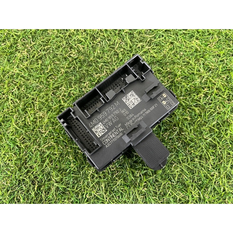 Блок управления дверьми (электрика / блок управления) AUDI A5 F5 2020 2.0 CYMC 4M0959792M