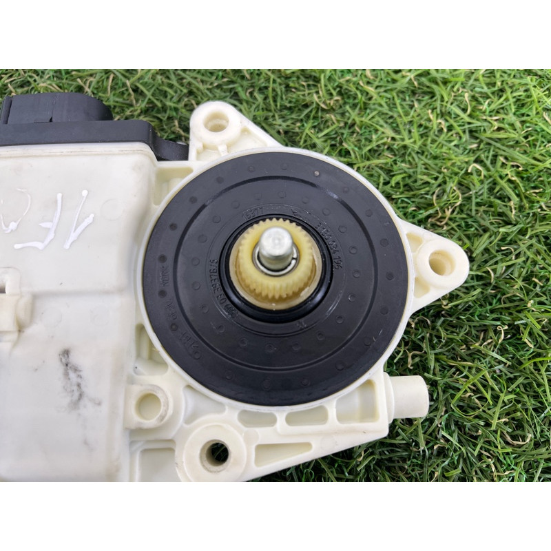 Мотор стеклоподъемника (электрика) BMW 5-series Gran Turismo F07 2011 3.0 N55B30 67627207008