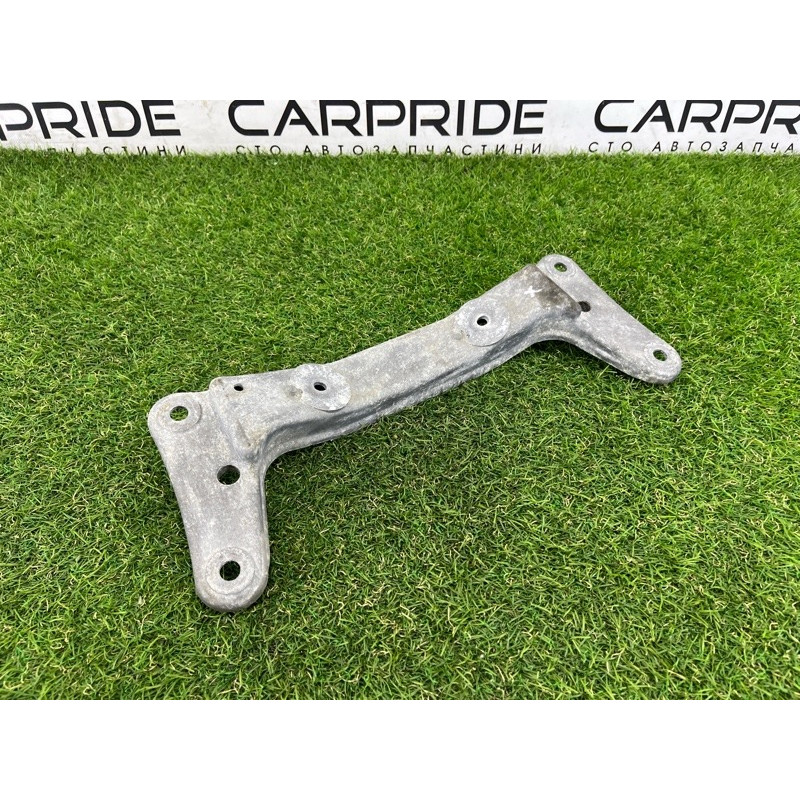 Кронштейн КПП (трансмісія) BMW 3-series E93 2008 3.0 N54 22326778060