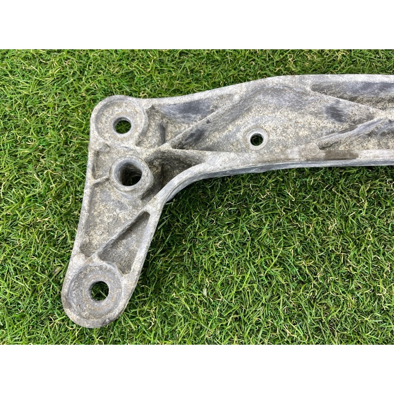 Кронштейн КПП (трансмісія) BMW 3-series E93 2008 3.0 N54 22326778060