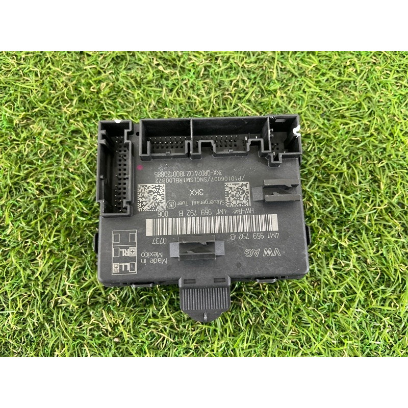 Блок управления дверьми (электрика / блок управления) AUDI SQ5 FY 2018 3.0 CWGD 4M1959792B