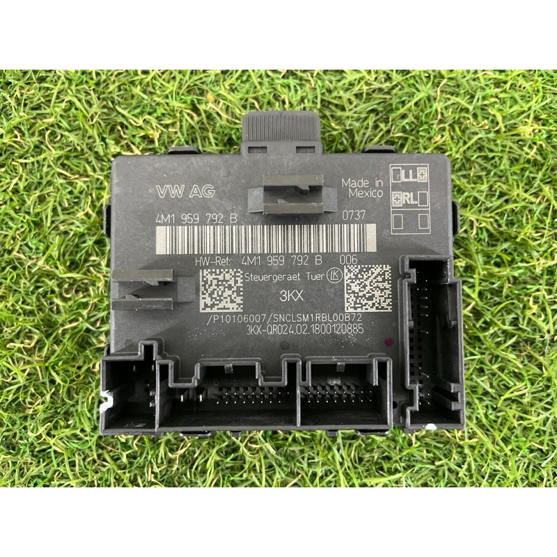 Блок управления дверьми (электрика / блок управления) AUDI SQ5 FY 2018 3.0 CWGD 4M1959792B