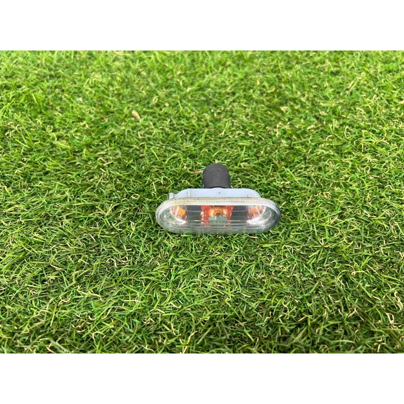 Повторитель поворота (оптика) Volkswagen Amarok 2H 2012 2.0 7H0949117A