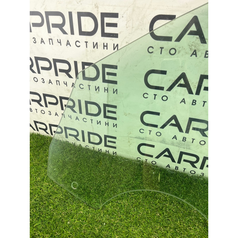 Стекло (кузов и элементы) BMW 7-series F02 2011 4.4 N63 51337182084