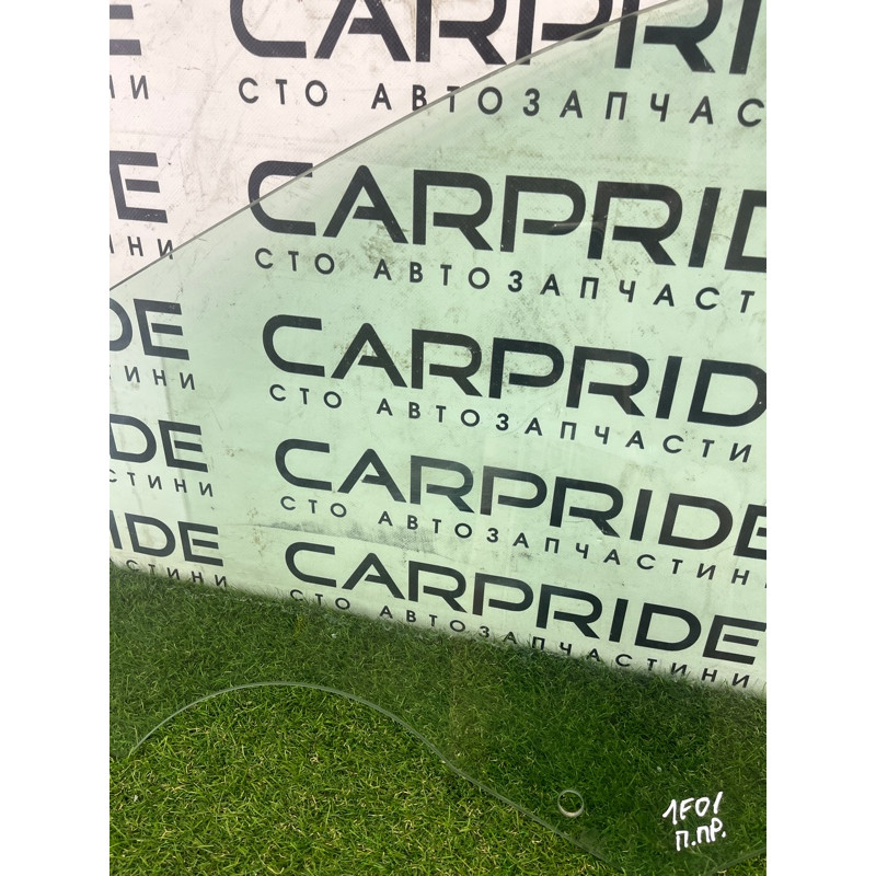 Стекло (кузов и элементы) BMW 7-series F02 2011 4.4 N63 51337182084