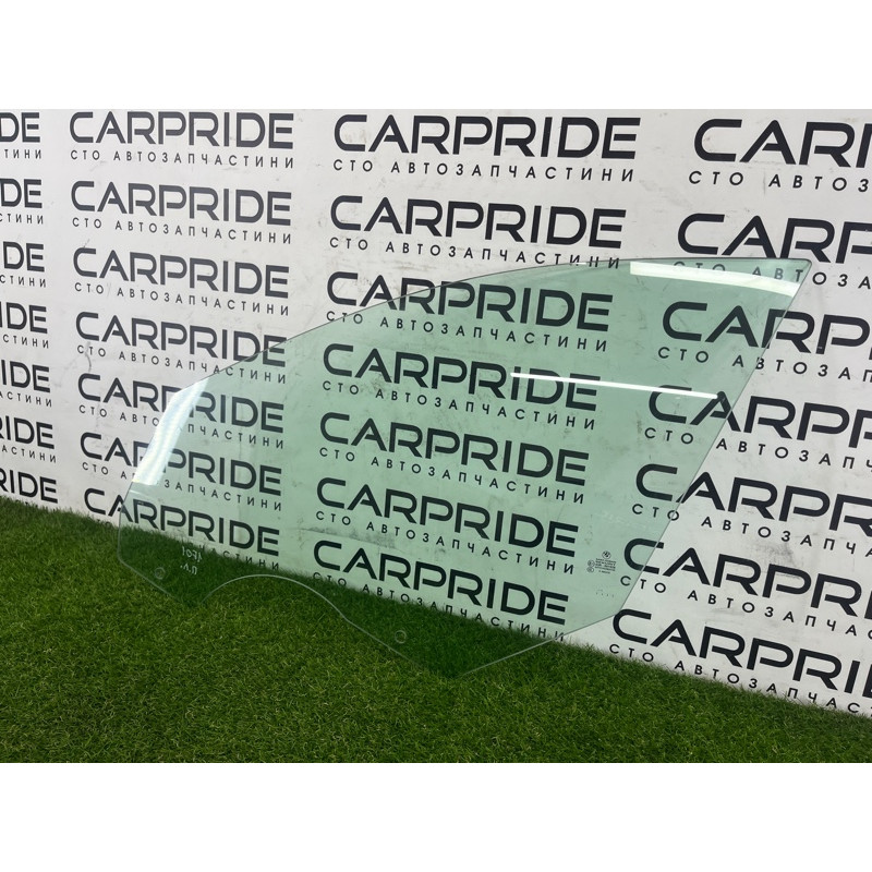 Стекло (кузов и элементы) BMW 7-series F02 2011 4.4 N63 51337182083