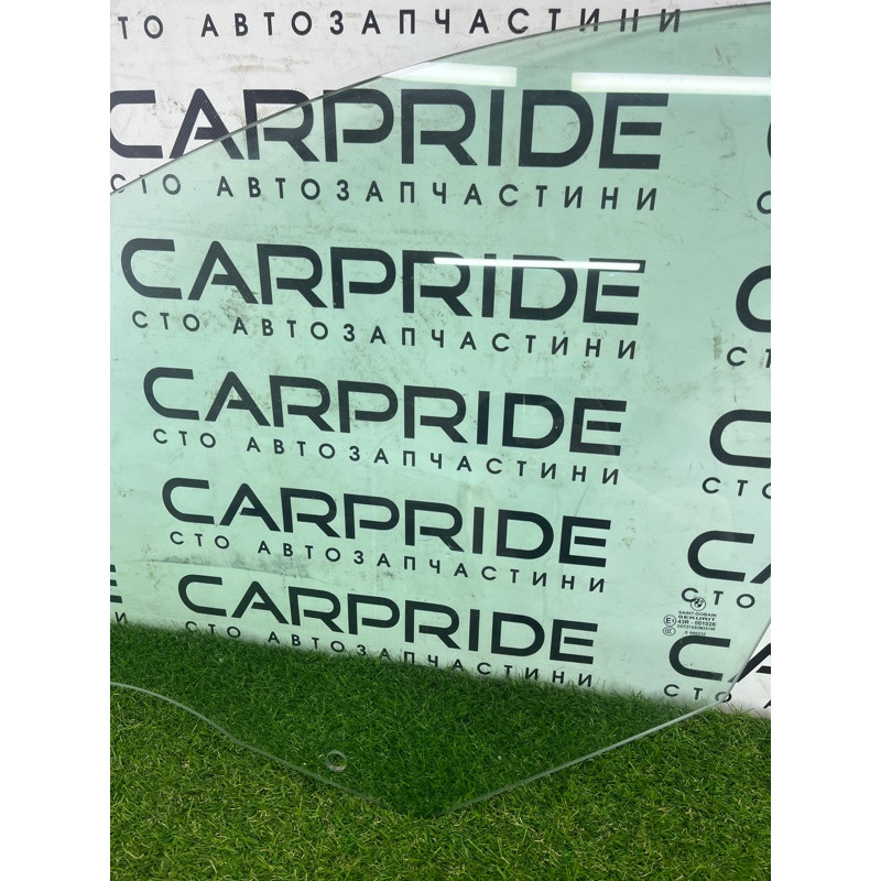 Стекло (кузов и элементы) BMW 7-series F02 2011 4.4 N63 51337182083