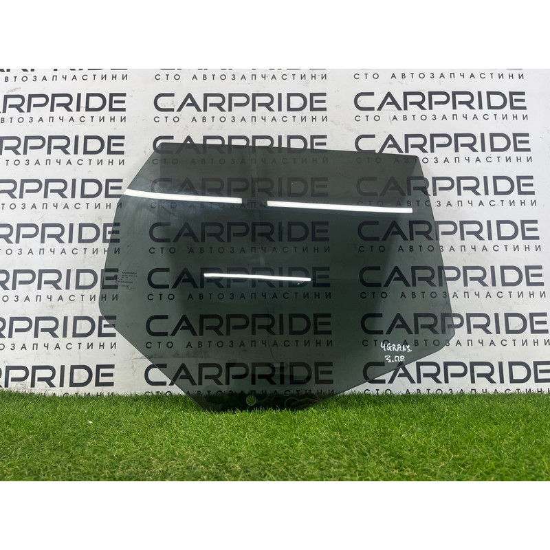 Скло (кузов і елементи) Jeep Grand Cherokee WK2 2020 3.6 68086588AC