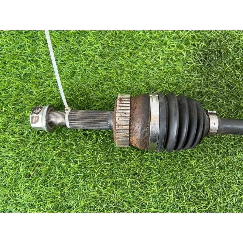 Привод (трансмиссия) Nissan Juke F15 2011 1.6 396001KD0A