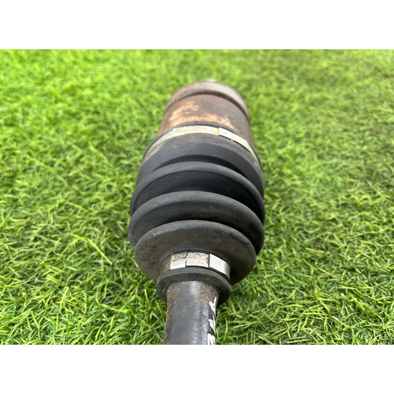 Привод (трансмиссия) Nissan Juke F15 2011 1.6 396001KD0A