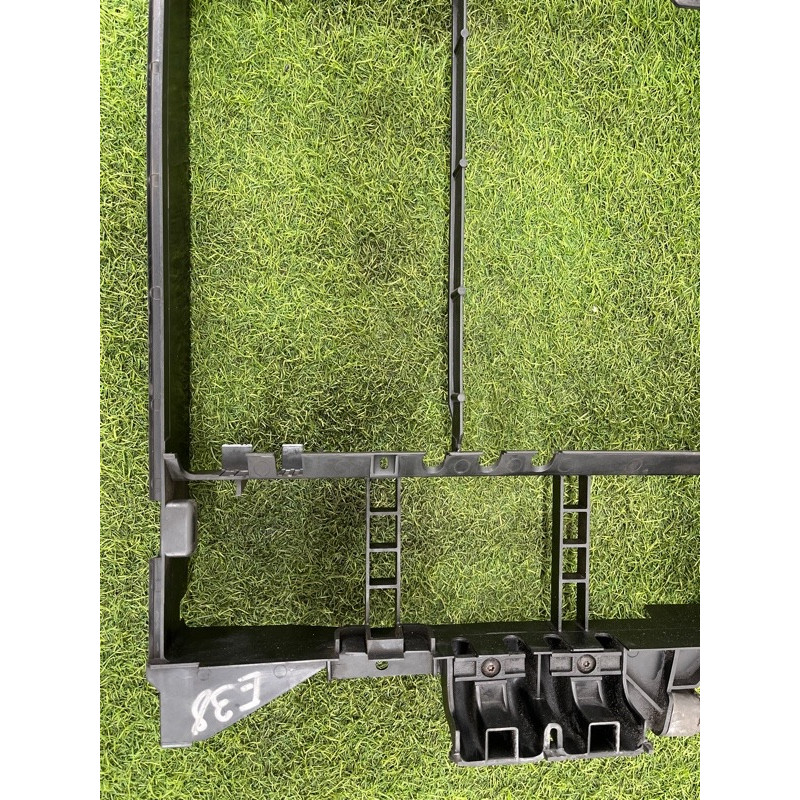 Рамка радиатора (кузов и элементы) BMW 7-series E38 1996 M60B40 17111737826